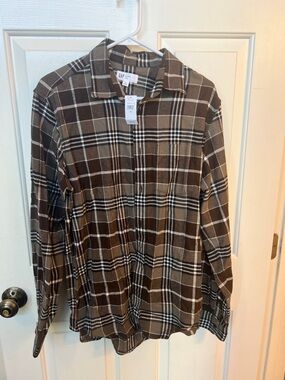 GAP Brown and Cream Plaid Button-Down Shirt